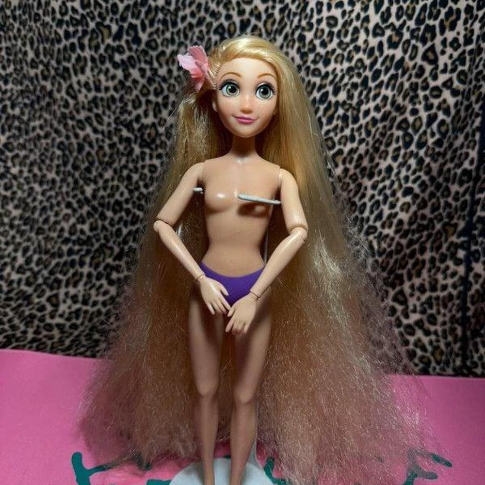 Disney Store Rapunzel Special Edition Nude Articulated Doll